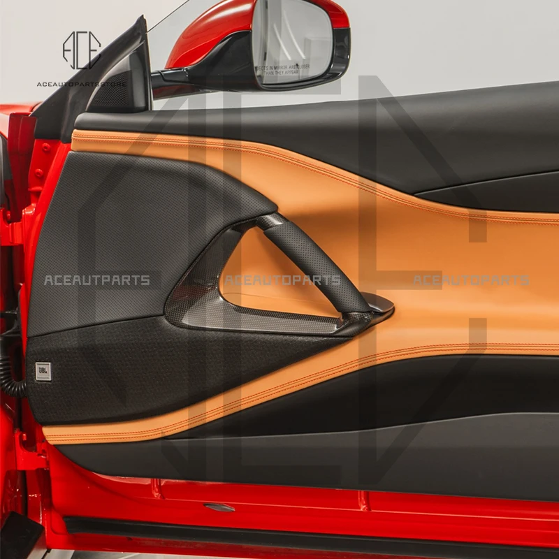 Накладки на внутренние ручки дверей для Ferrari 812, ручки-скобы в стиле OEM, накладки на дверные панели из сухого карбона (art.: 3920d8d2de2b2) - 3920d8d2de2b2