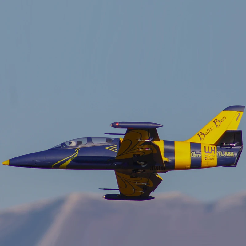 6-канальный самолет FlyFans Baltic Bees L-39 Albatros 64 мм RC EDF Jet RTF версии