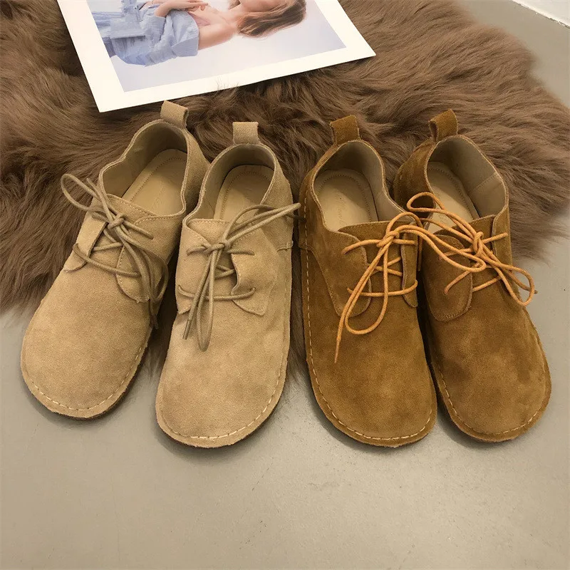 

Женские кроссовки из натуральной кожи, с круглым носком, в британском стиле