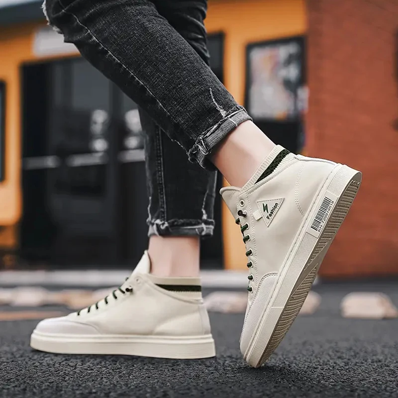 

Men Fashion Vulcanized Walking Shoes Boys New Retro Canvas Shoes Comfortable High Flat Shoes