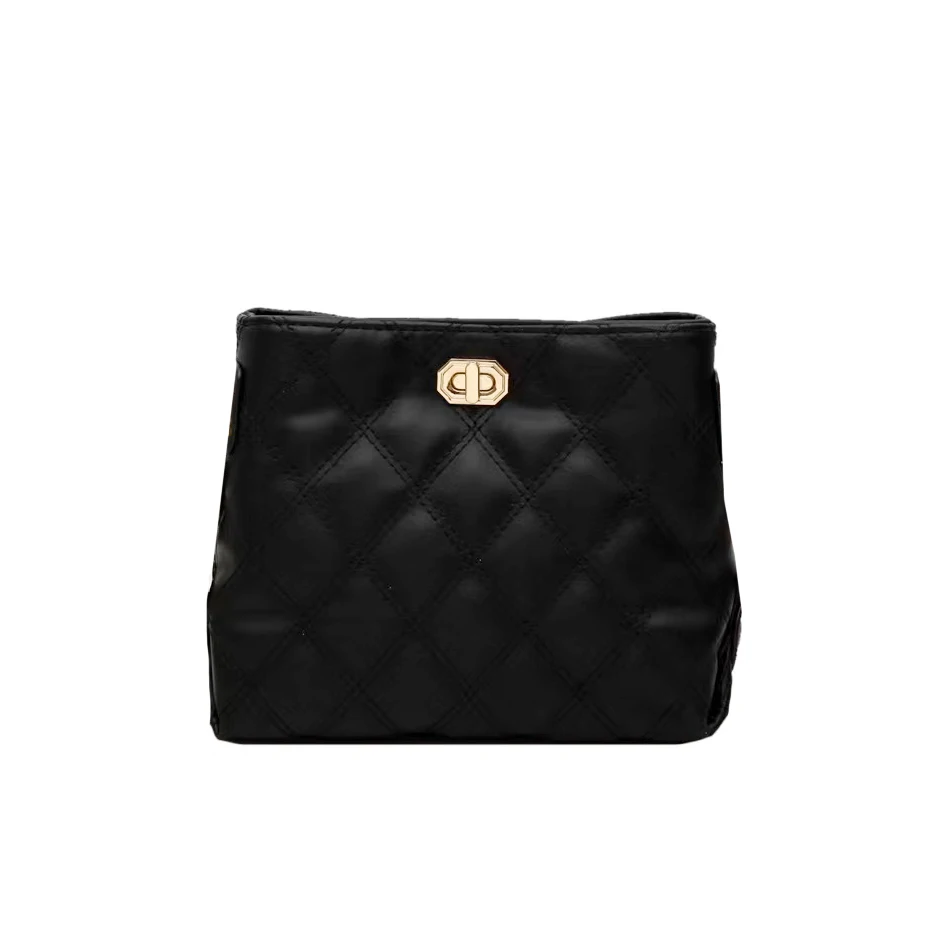 

NIGO Leather Chain Shoulder Crossbody Bag #nigo21368