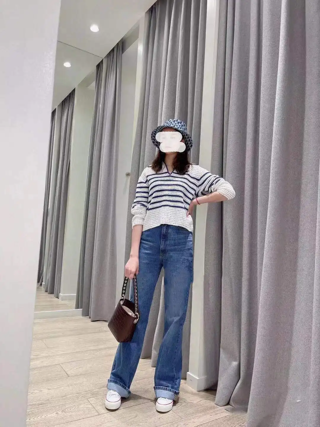 

Women Preppy Style Striped Hollow Out Turn-down Collar Knitted Pullover Sweater