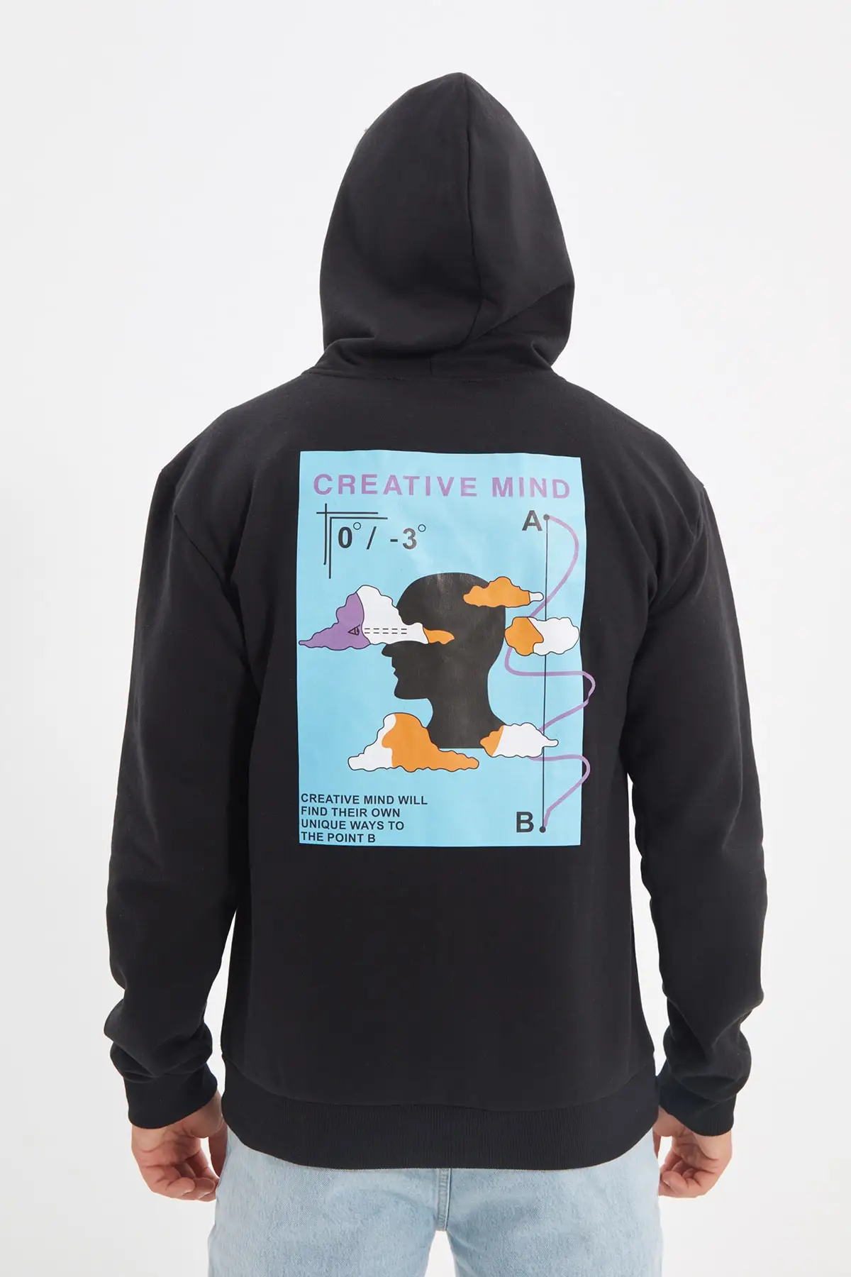 

Trendyol Men 'S Regular Fit Hooded Sweatshirt TMNAW22SW0382