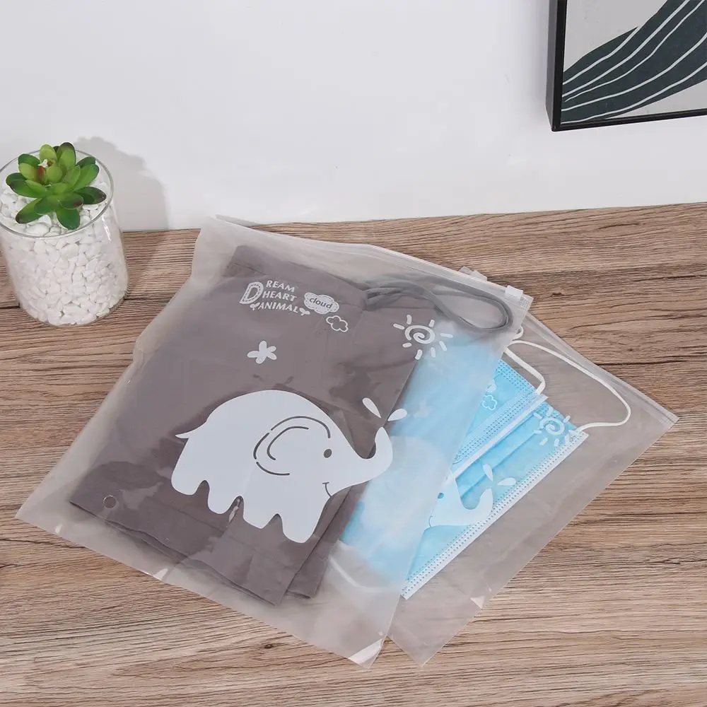 

Style for Cloth Bag Plastic Packing Bag Waterproof Shoes Bag Organizer Pouch Make Up Storage Portable Travel Bag