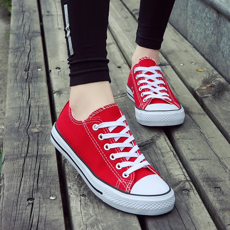 Women Red Flats Canvas Shoes 2023 Spring Fashion Low Top Casual Walking Ladies Shoe Breathable Tenis Feminino Zapatos Mujer