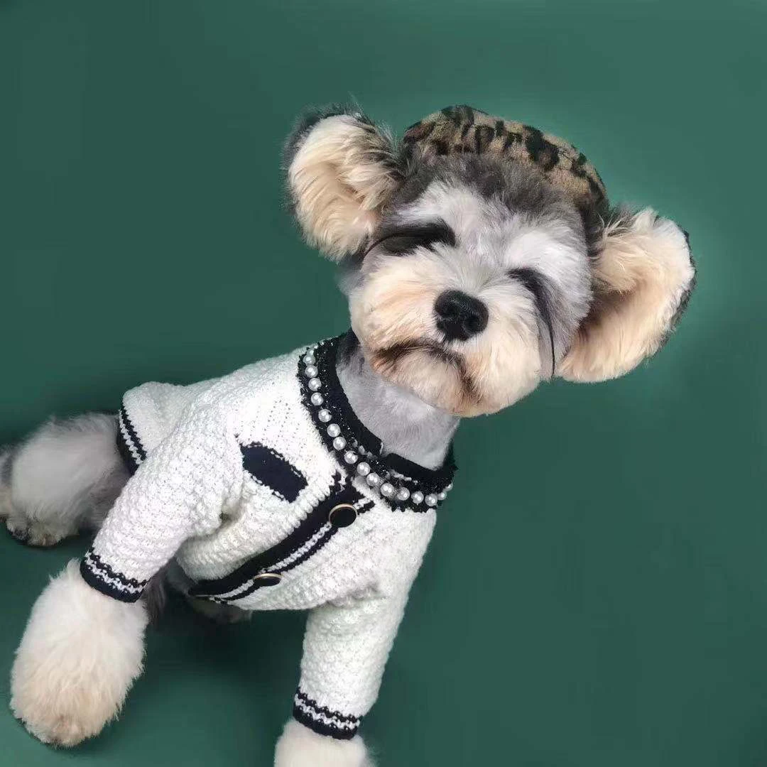 

Модный дизайнерский свитер для домашних животных Осенняя зимняя одежда для кошек и собак Одежда для щенков CW836