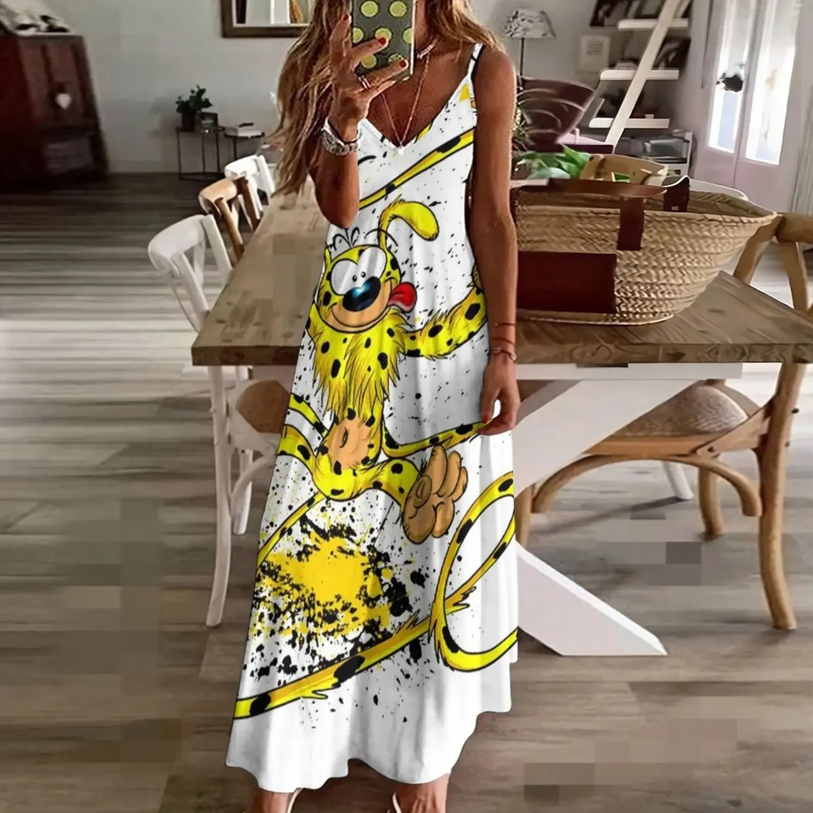 Фото Женское летнее платье без рукавов Marsupilami - Houba 2024 №3
