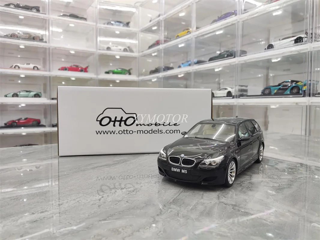 

Модель автомобиля Отто 1:18 для BMW M5 E61 Wagon из смолы, литая под давлением, черные игрушки, подарки, хобби-дисплей, ограниченная серия, коллекция украшений