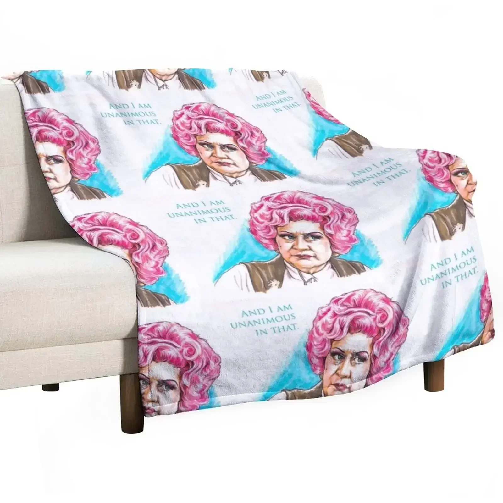 Миссис Слокаombe - АЙБС? И я едикум в этой одеяле Очень большое одеяло Retros Тонкие