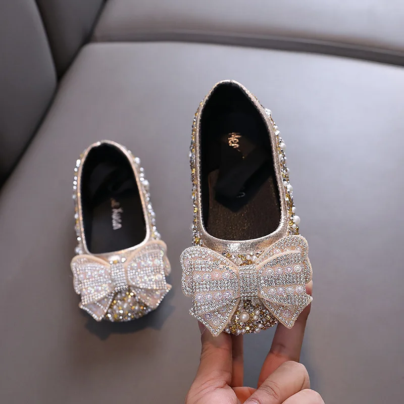 Autumn New Girls Flat Leather Shoes Baby Kids Party Children Glitter Butterfly Wedding J315