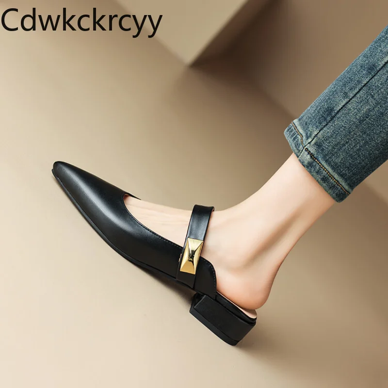 Женские шлепанцы с острым носком на низком каблуке высотой 3 5 см