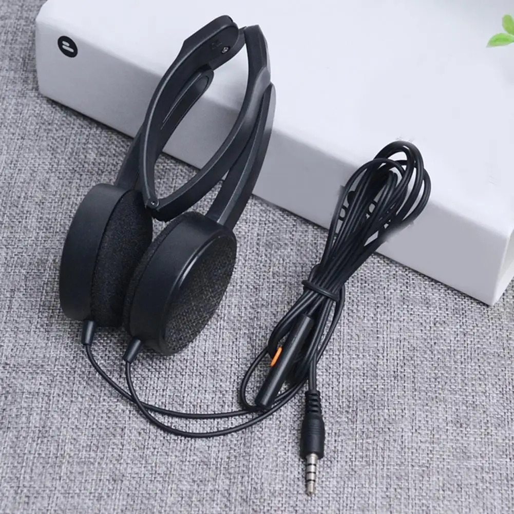 

716 Game Earphone Stereo Effect with Microphone 3.5MM Wired Over Ear Stereo Headset Computer Accessory