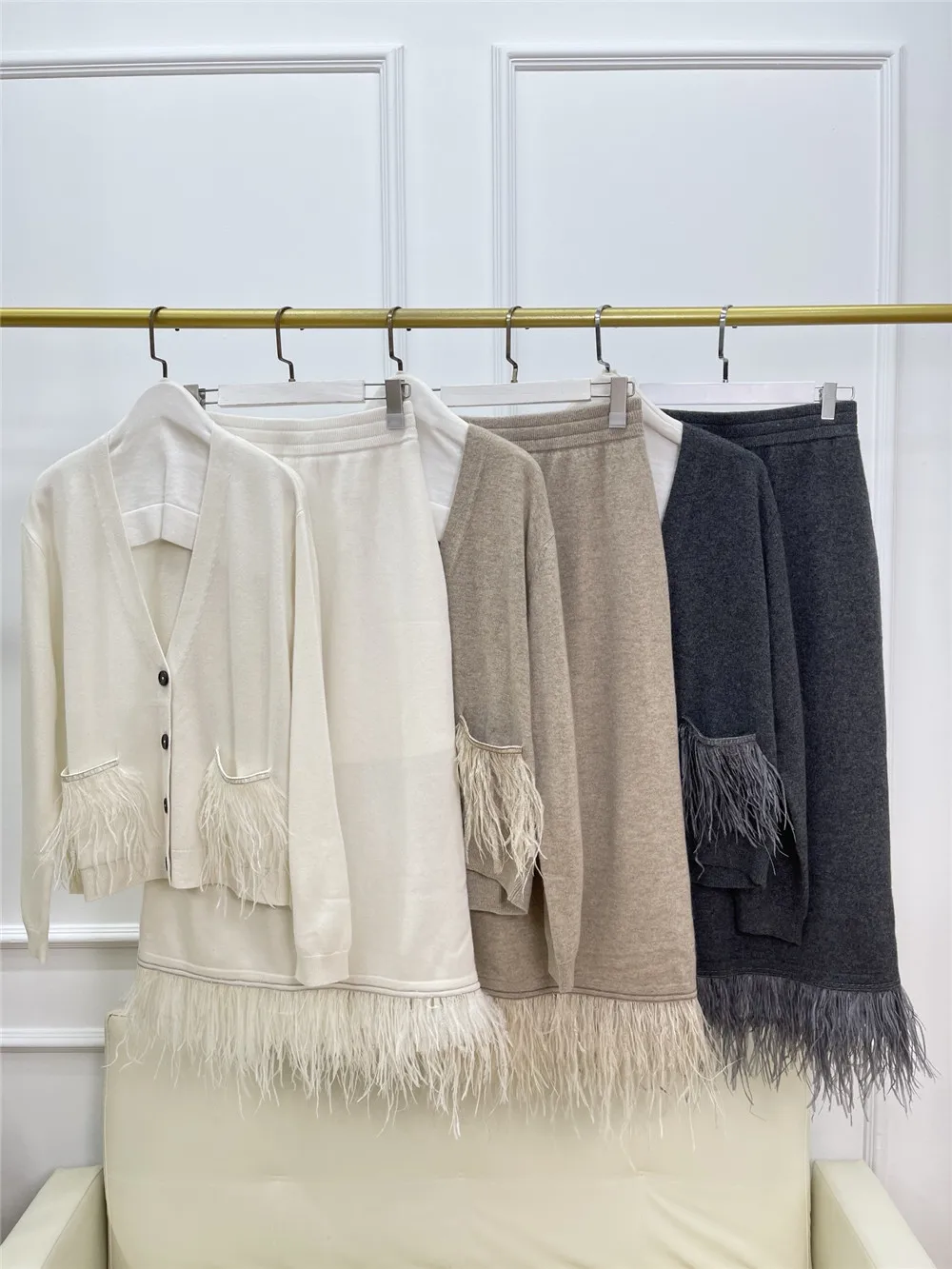 Женский кашемировый костюм с юбкой кардиган v-образным вырезом + прямая юбка