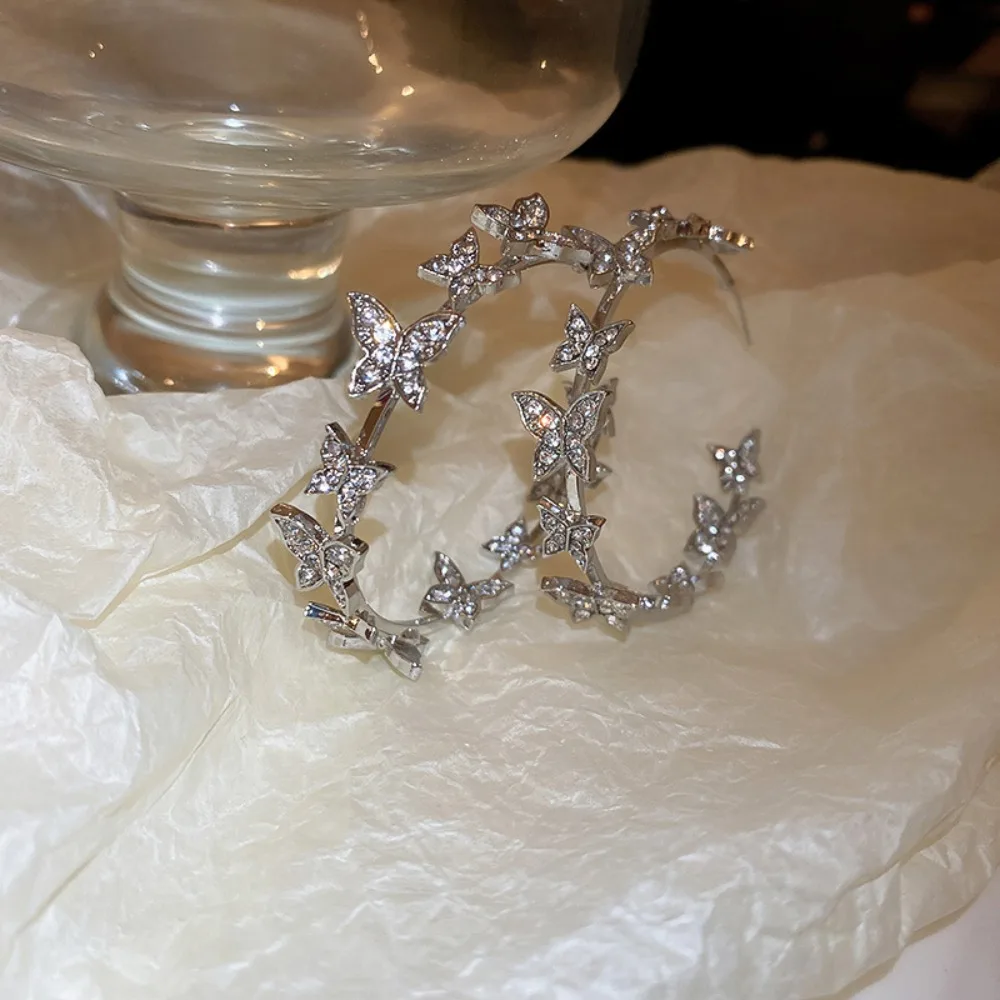 

Женские серьги-гвоздики в Корейском стиле