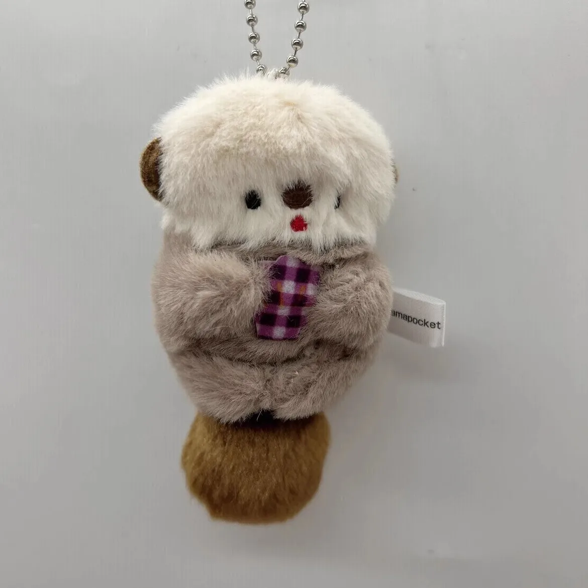 Подвеска из чучела бобра с витым яйцом и подвеской в виде морской выдривы