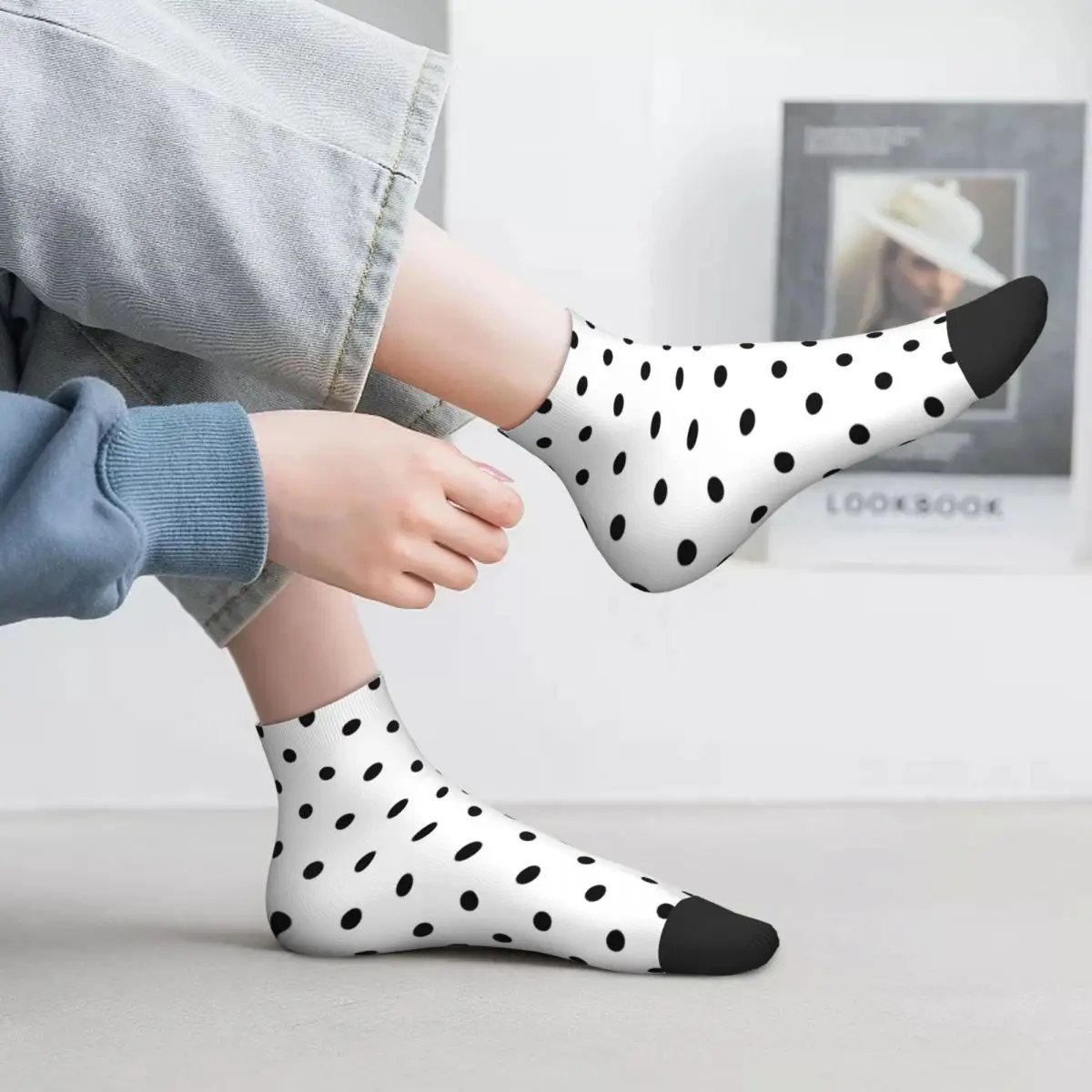 

Classic Polka Dot Socks White Black Polkadots Retro Pattern Outdoor Modern Short Tubes Large Chemical Fiber Fancy Kids Socks