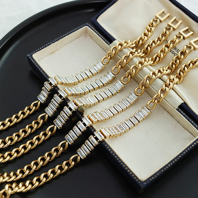 

2022 New Arrive Shine Crystal Baroque Metal Bracelet for Lady Trendy Plated 18K Real Gold Bling Zircon Women Jewelry Pendant