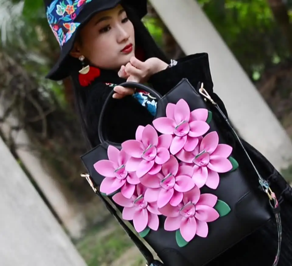 2023 New Fashion Designer Big Flower Unique Decal Design Large Capacity Tote Bag All-match Shoulder Bag Parties Daily