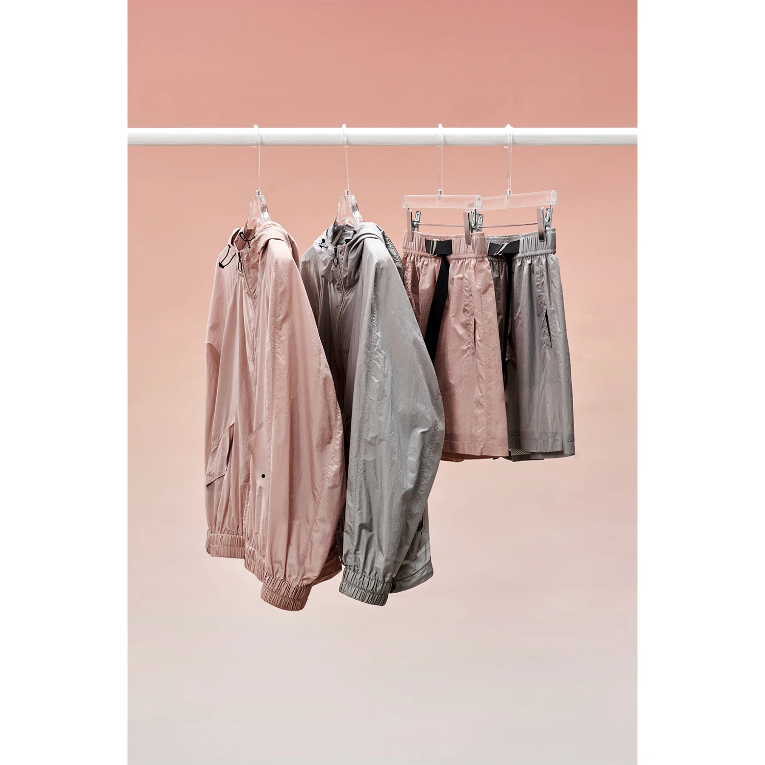 Rong Mei [Lightweight Casual Sun Protection Series] Spring and Summer Small Trench Coat cate Light Material Hoodie/Shorts