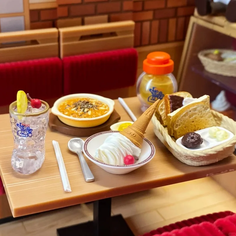 Фото Коллекционная миниатюрная фигурка-украшение Re-Ment Komeda Coffee Blind Box: Модель-диорама кофейни в микромасштабе для декора рабочего стола №4