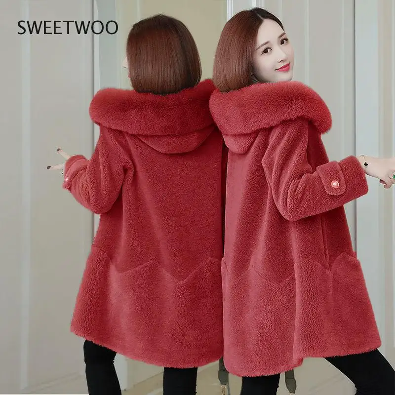 Women 2021 Winter Hooded Real Fur Coat Female Natural Sheep Sheared Fur Jacket Lady Warm Thick Fur Collar Oversize Outwear Slim