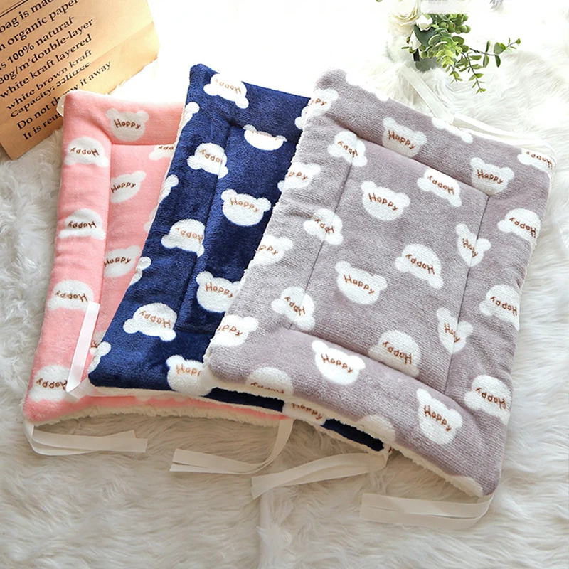 

Soft Dog Bed Flannel Thickened Pet Sleeping Blanket Bed For Puppy Dog Cat Sofa Cushion Kennel Mat Winter Warm Pets Mat Cover