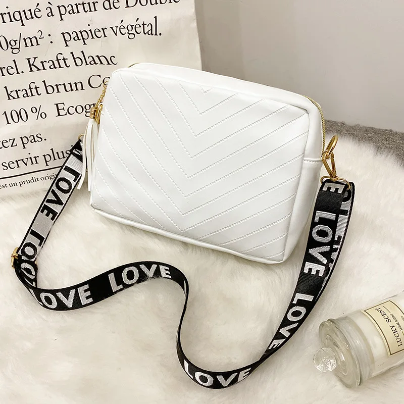 

2022 Luxury Designer Trend Crossbody Shoulder Bag Messenger Bag for Women Embroidered Female Leisure Fashion Ladies HandBags