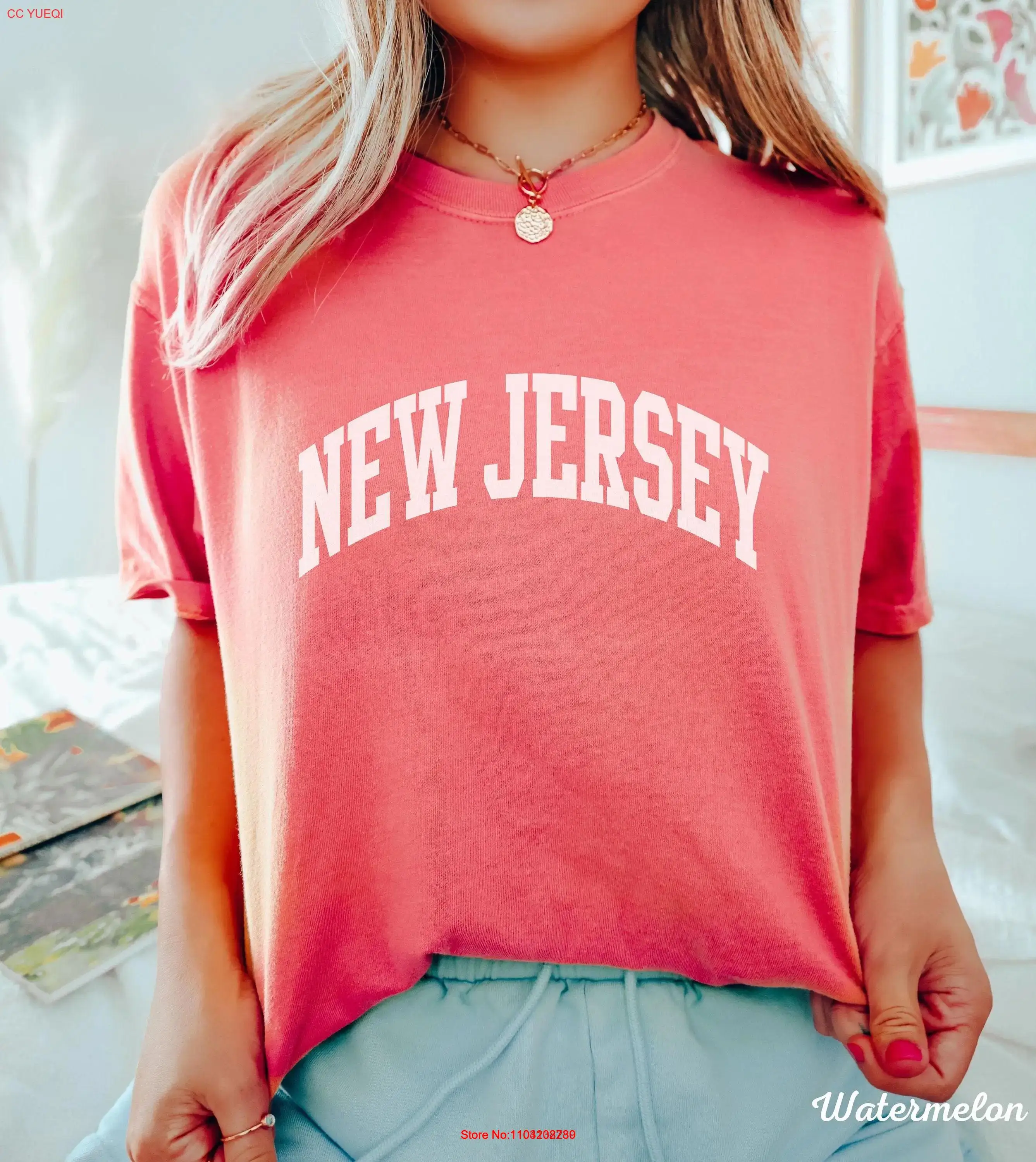 Футболка из джерси New Comfort Colors Travel Varsity Granola Girl State College с длинными или короткими