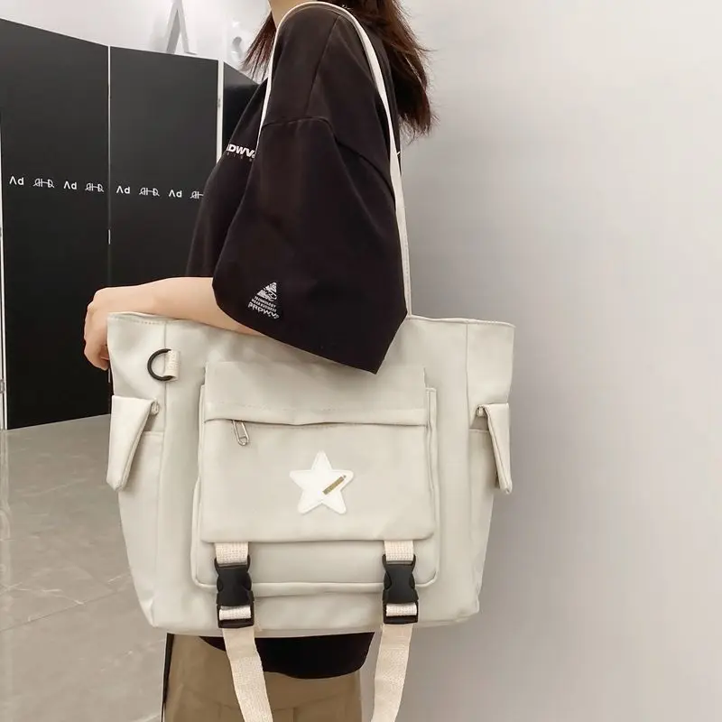 2023 Square Large Capacity Canvas Womens Shoulder Bag New School Style Fashion Leisure Simple Class Commuting Tote Bag For Women