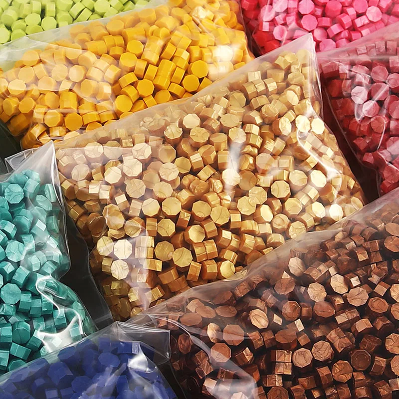 Рисунок 2 - Восковая печать в ретро-стиле