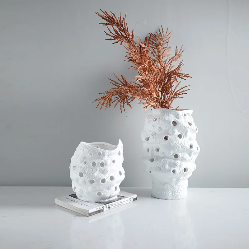 

Resin Vase White Hollowed Out Irregular Flower Arrangement Accessories Resin Crafts Ornaments Flowerpot Home Decoration