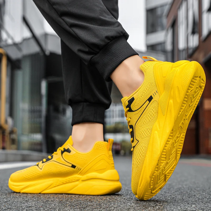 Summer Men's Casual Sports Running Shoes Lace Up Men's Sports Shoes Lightweight And Breathable Walking Sports Shoes