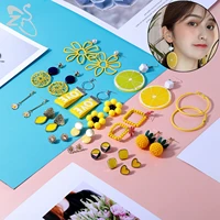zs 1 pair summer boho floral beaded stud earring for women girls cute yellow heart daisy flower pendant earrings jewelry gifts