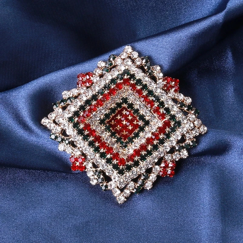 Винтажная брошь из искусственной кожи цвет в ассортименте