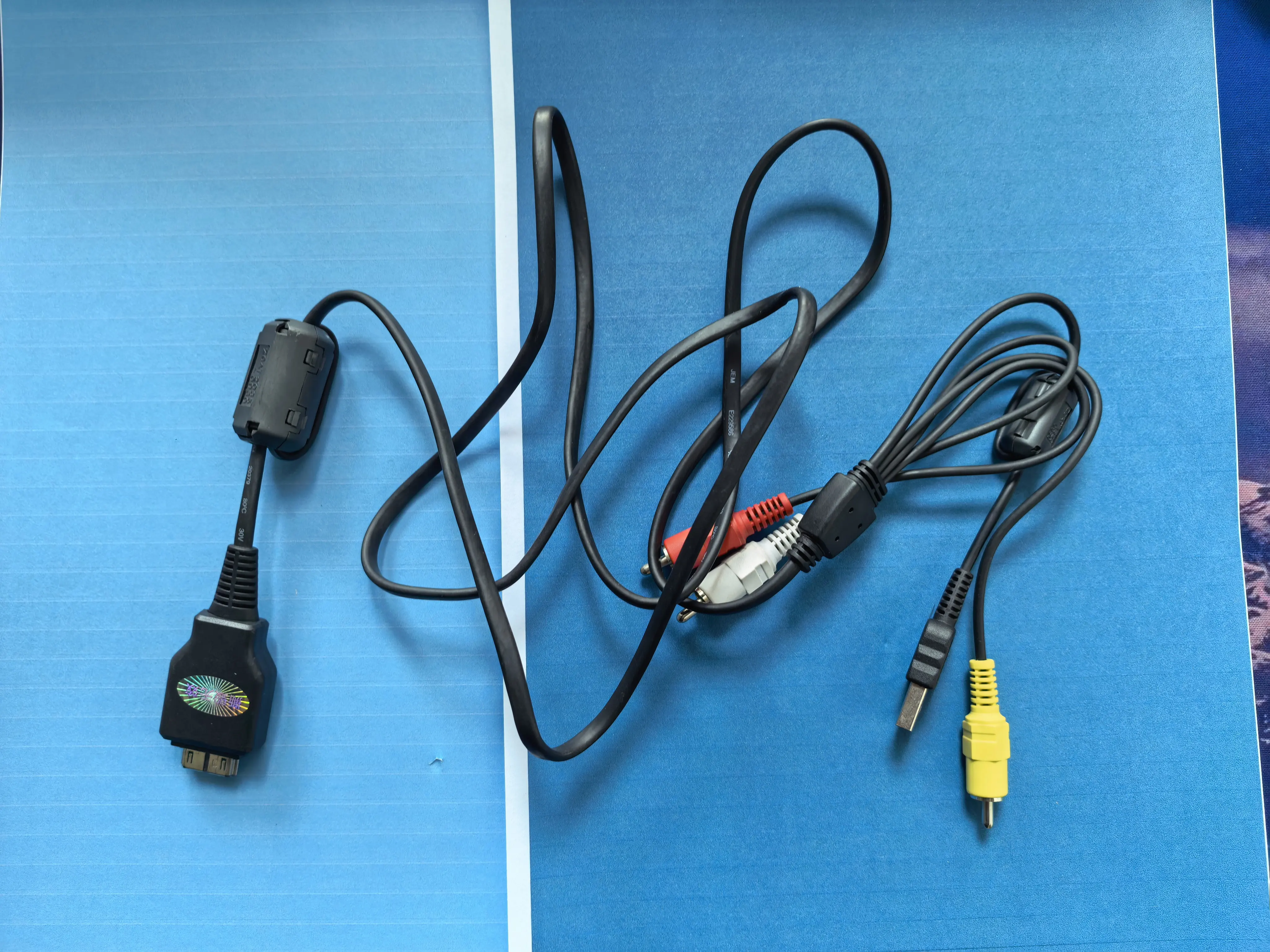 Фото Кабель VMC‑MD2 USB 2.0 Data AV RCA для камер Sony CyberShot DSC‑W210 W215 W220 W230 W290 HX5 HX5C, кабель видеовыхода. №4
