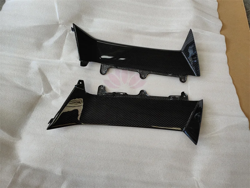 OEM-стиль сухая пара бокового вентиляционного отверстия автомобиля из