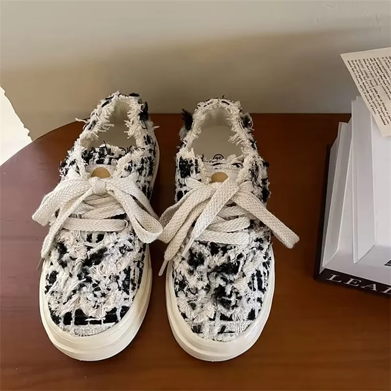 

Classic hand custom low-top canvas shoes to do old 100 thick soled waterproof table walking casual large size women 35-40