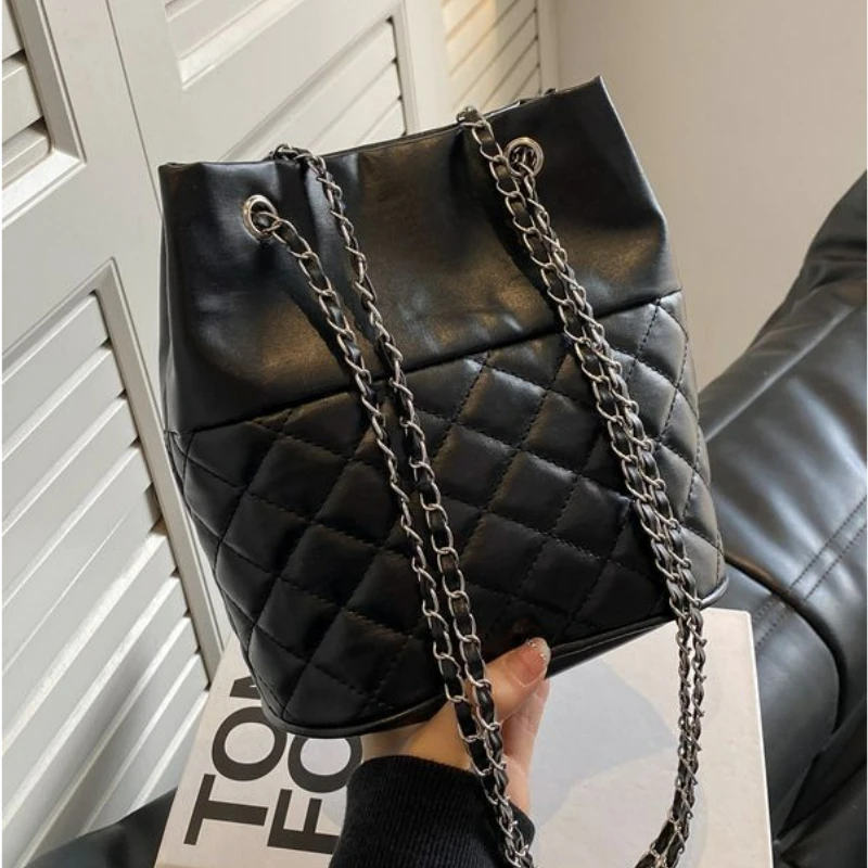 

Женская сумка-ведро на цепочке Ringer, Повседневная однотонная модная простая сумка через плечо для подмышек, весна-лето 2023