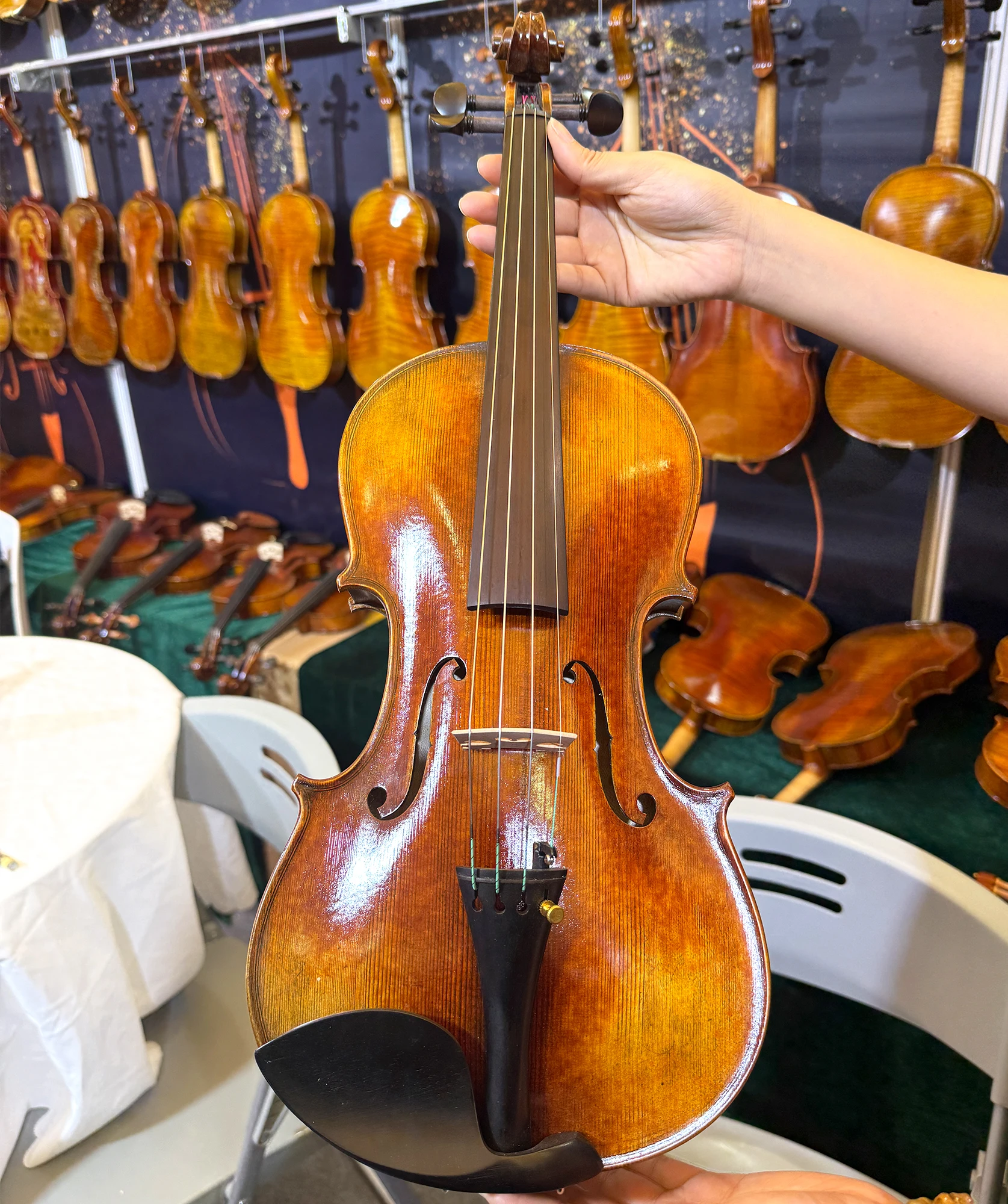 Фото Скрипка ручной работы Amati 4/4, премиум-класса, из массива дерева, с масляным лаком, профессиональная, для студентов и исполнителей №3