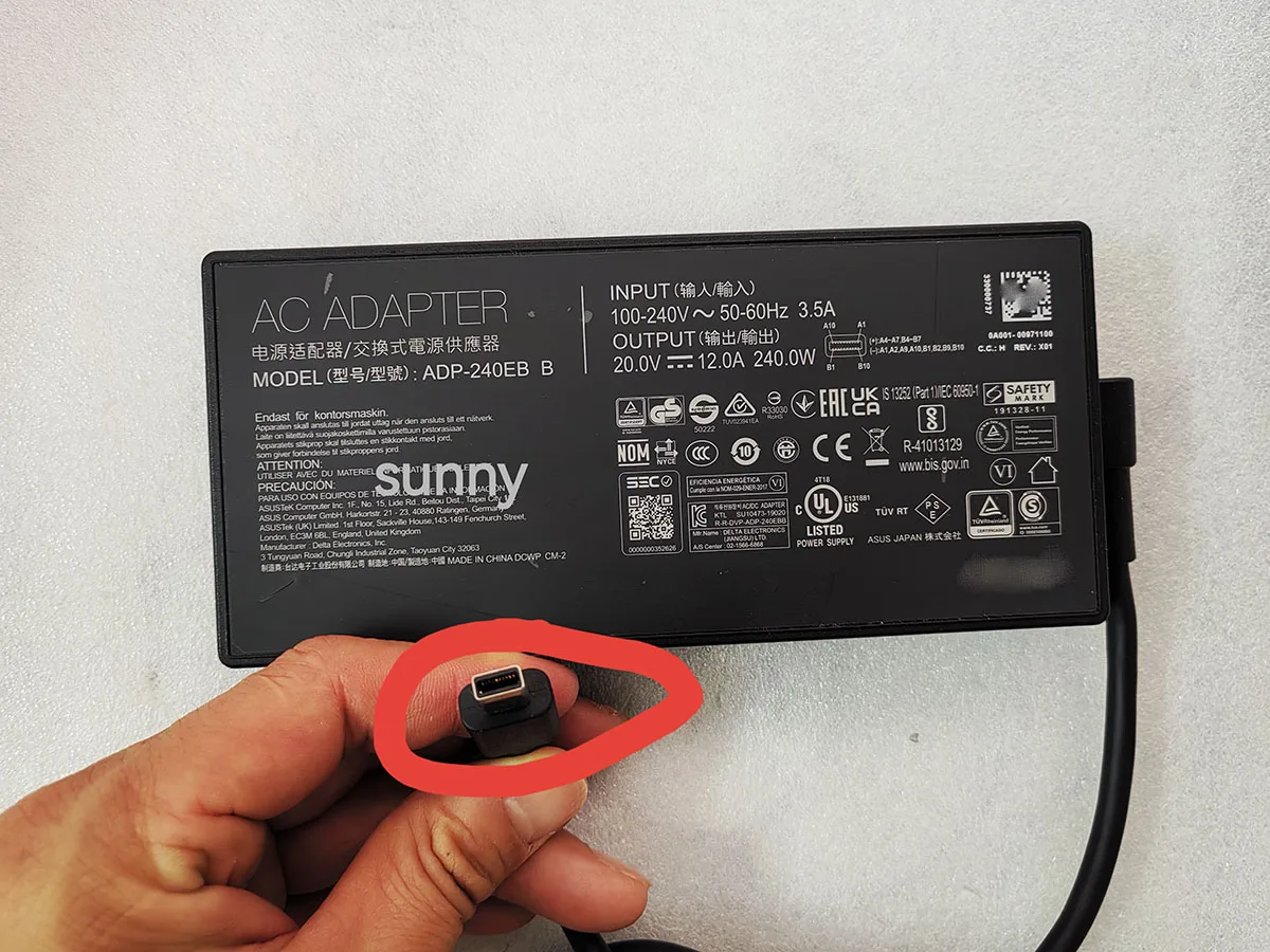 Фото OEM ADP-240EB B 0A001-00971300 20 В 12 А прямоугольный адаптер переменного тока Conn 240 Вт для ASUS TUF Gaming A16 (2024) FA608 FA608WV RTX4060 №3
