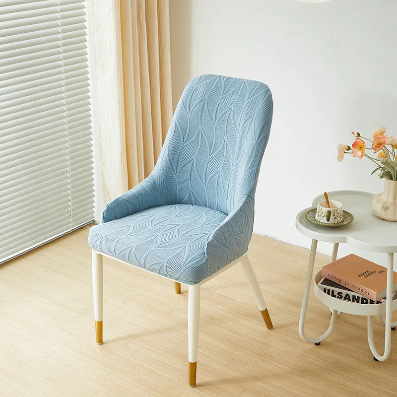 

Эластичный чехол для стула из полиэстера