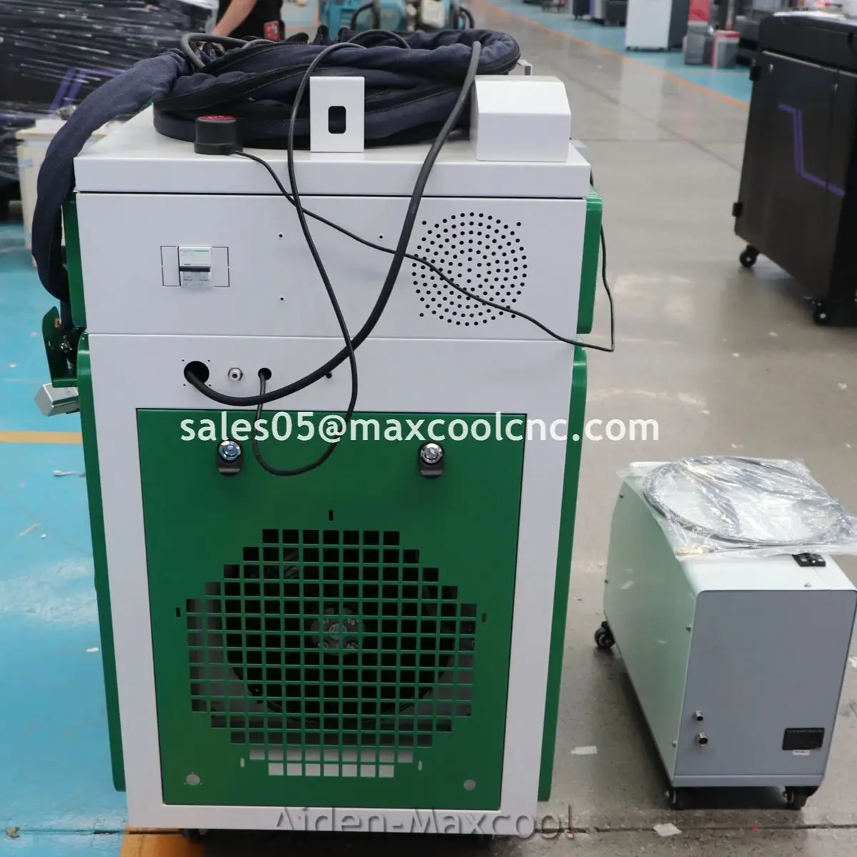 

Ручной аппарат 3 в 1 для лазерной сварки, чистки и резки нержавеющей стали, 3000 Вт, 2000 Вт, 1500 Вт, легкий в эксплуатации