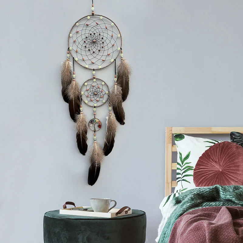 

Светящийся ловец снов из металла