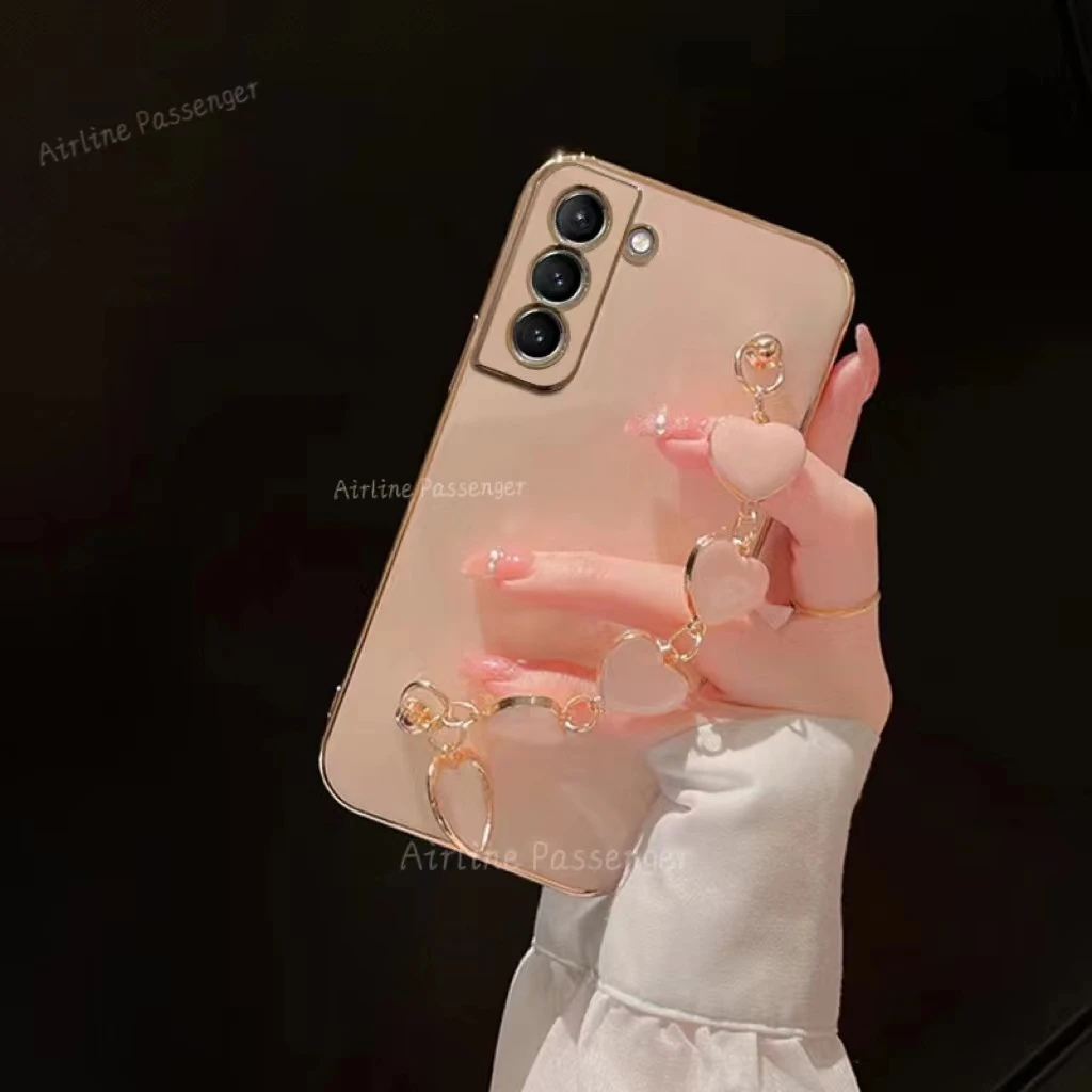 Fashion Plating Love Heart Bracelet Chain Case For Samsung Galaxy A13 A32 A52 A72 A23 A33 A31 A11 A51 A21S Shockproof Case Cover