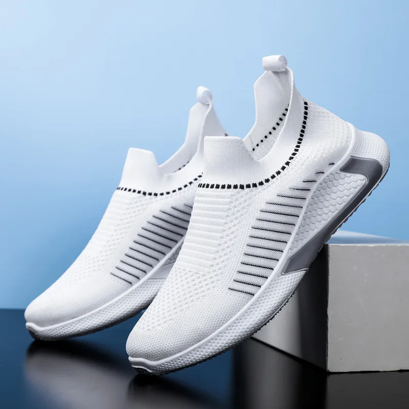 Summer Trend Men Running Shoes Fashion Slip-on Super Light Jogging Sneakers Comfort Wear-resisting Footwear Outdoor Breathable