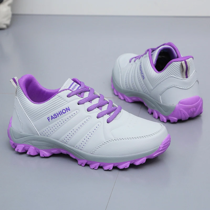 Women's Golf Shoes Spikeless Female Leather Golf Sports Shoes Athlete Teenagers Golfing Footwears Women Grass Walking Sneakers