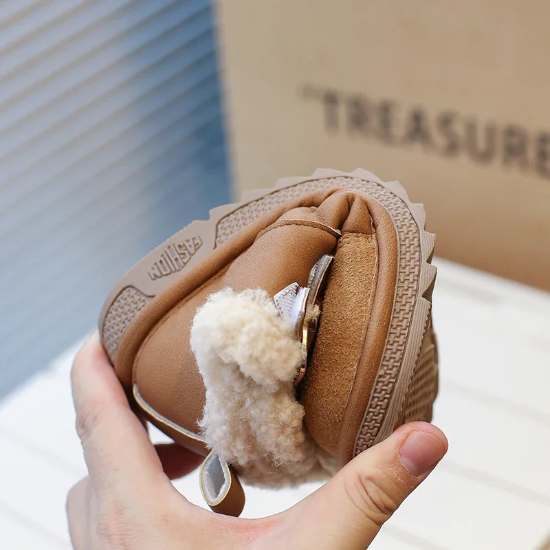 Детская меховая обувь из лакированной кожи зима 2024 теплая пушистая плюшевая