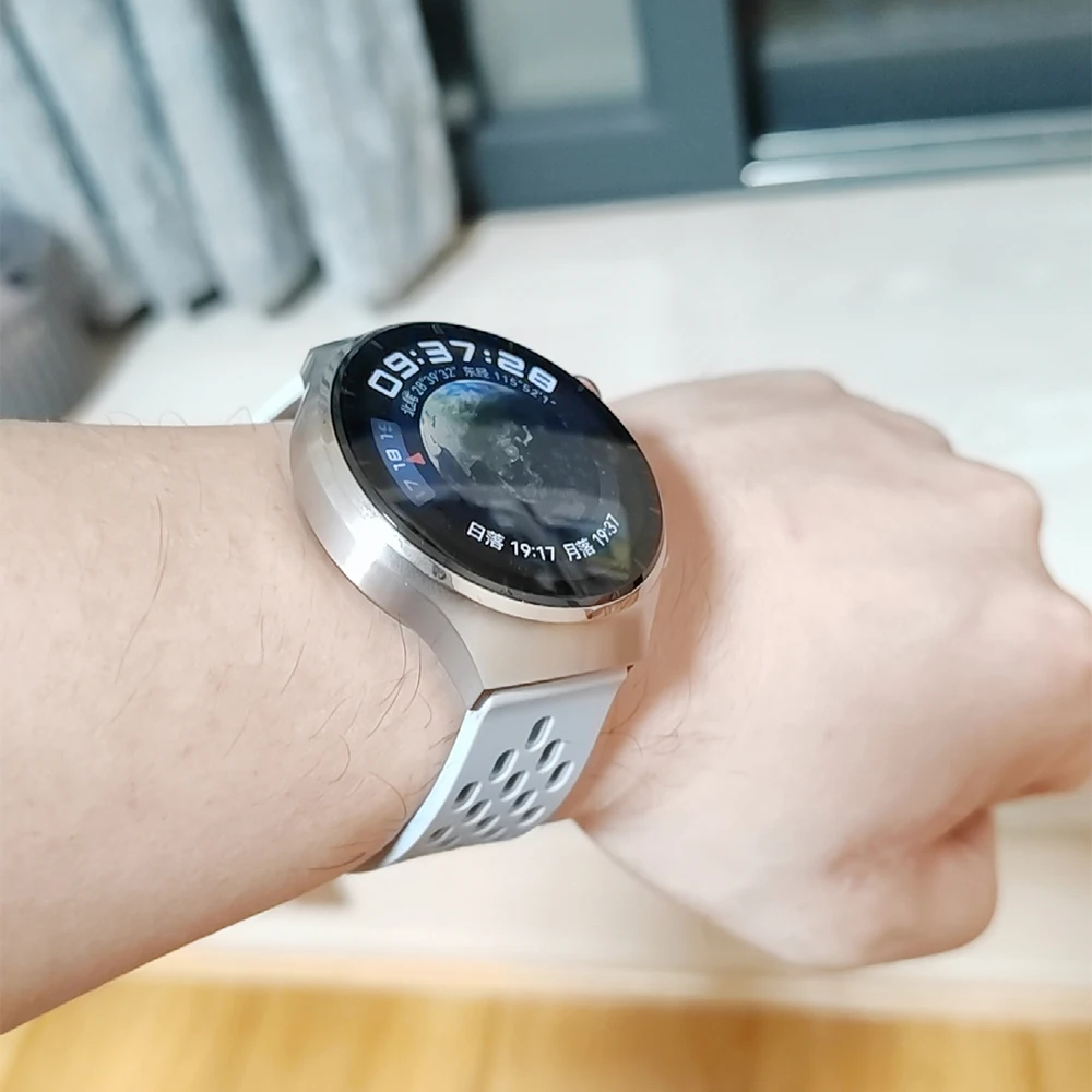 

Ремешок спортивный магнитный для Samsung Galaxy Watch 5 5 Pro 4 4 Classic Active 2 22 20 мм, силиконовый браслет для Huawei GT3 GT3 Pro GT2