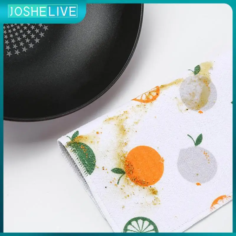 

Впитывающая влагопоглощающая прокладка для чистки волос