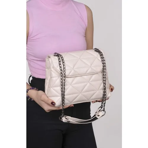 Women's Cream Color Shoulder Bag Bella Liva Quilted Chain Strap 2021 Fashion Stylish Remarkable New Bag